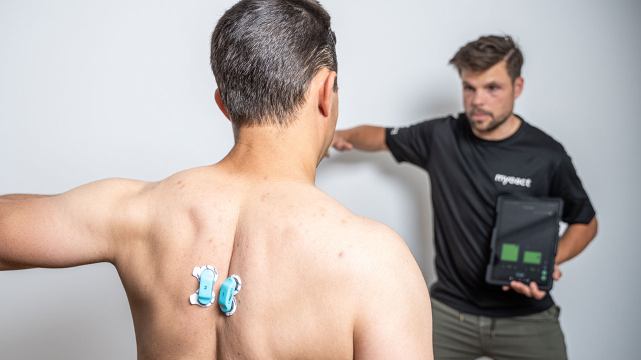 Korrektur-waehrend-der-Diagnose Haltungskorrekturen im Biofeedback Moment erfolgen nahezu intuitiv.